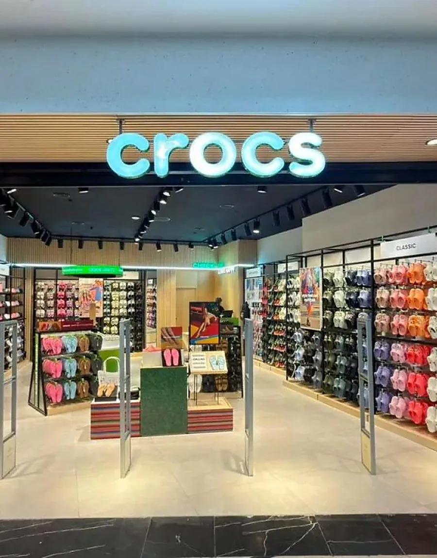 Façade de la boutique Crocs du Tanger Mall, terminée
